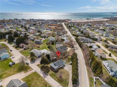 31 Hemlock Avenue, Narragansett, RI 02882, USA