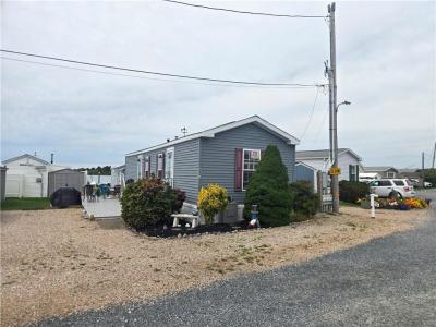 689 Succotash Road, South Kingstown, RI 02879, USA