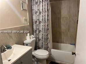 3301 NW 47th Ter 113, Lauderdale Lakes, Florida 33319, USA