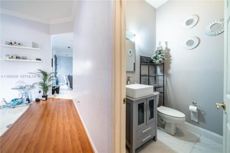 5303 SW 111th Ter, Davie, Florida 33328, USA