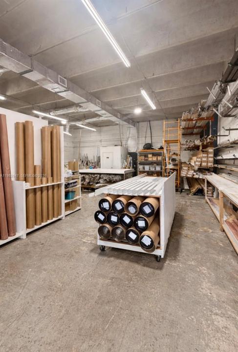 7215 NW 41st St B & C, Miami, Florida 33166, Stati Uniti