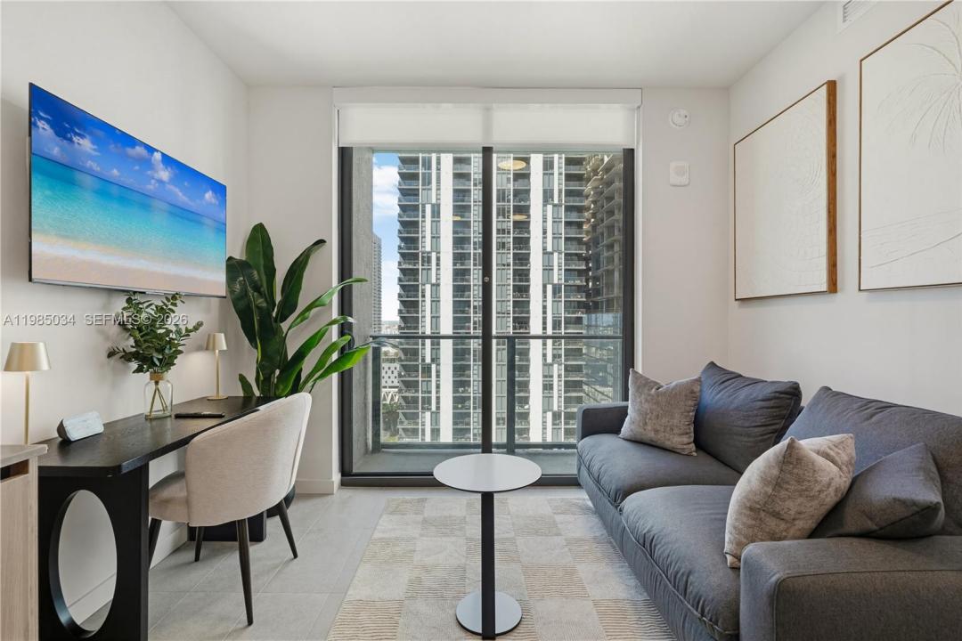 121 NE 5th St 2706, Miami, Floride 33132, États-Unis