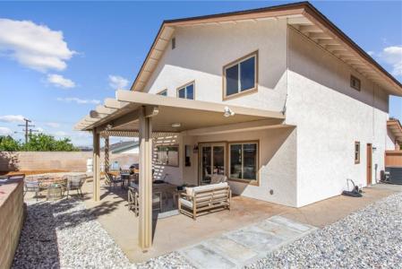 De Soto, Grand Terrace, كاليفورنيا 92313, الولايات المتحدة