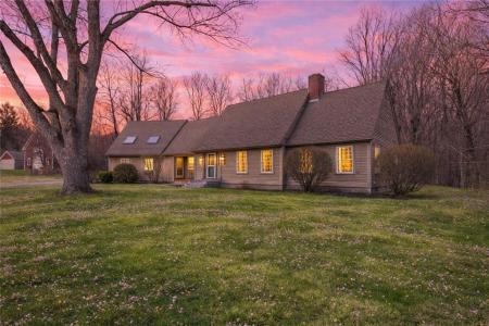 40 Pelham Drive, Fitchburg, Massachusetts 01420, Estados Unidos