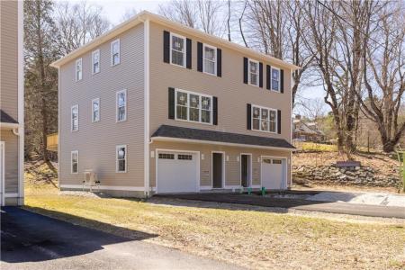 40 Farnum Pike 3, Smithfield, RI 02917, USA