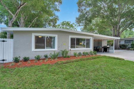 1555 Shirley Place, Largo, Flórida 33770, Estados Unidos