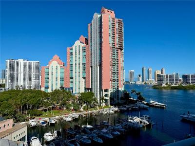 3340 NE 190th St 1004, Aventura, Florida 33180, USA