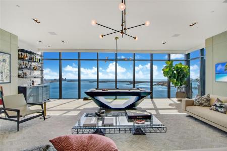 1451 Brickell Ave 4301, Miami, Florida 33131, USA