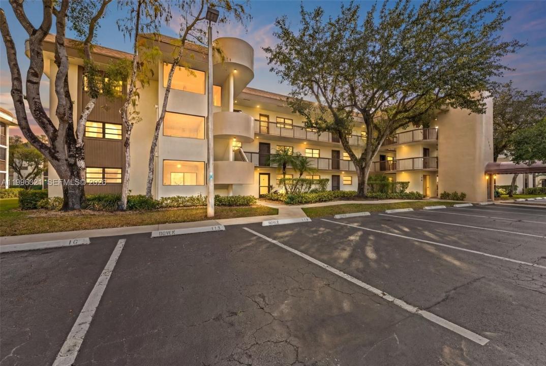 7653 NW 79th Ave 109, Tamarac, 플로리다 33321, 미국