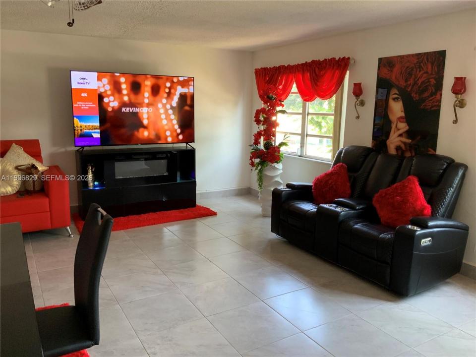 1300 W 53rd St 35, Hialeah, Floride 33012, États-Unis