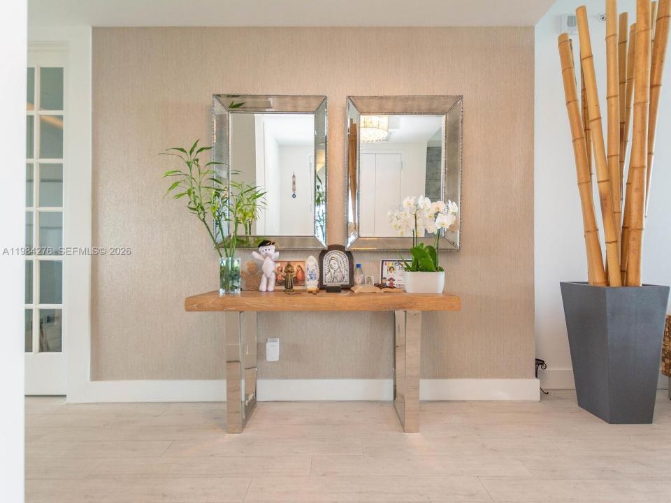 1300 Brickell Bay Dr 3804, Miami, Floride 33131, États-Unis