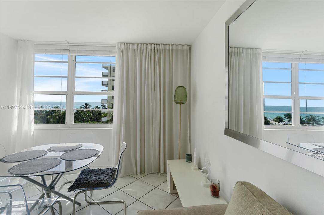 100 Lincoln Rd 638, Miami Beach, Floride 33139, États-Unis