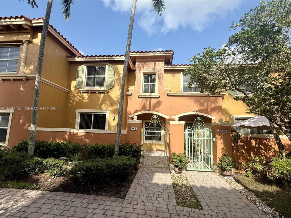 962 SW 143rd Ave 2207, Pembroke Pines, Floride 33027, États-Unis