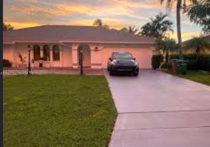 251 SW 22 Place, Cape Coral, Floride 33991, États-Unis