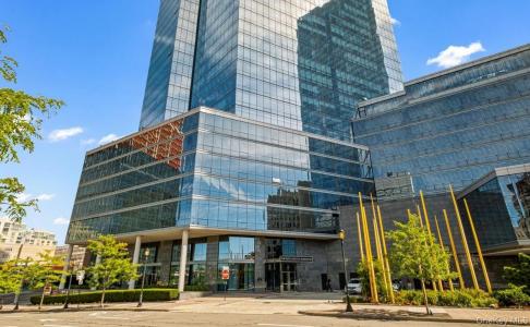 5 Renaissance Square, White Plains, New York 10601, USA