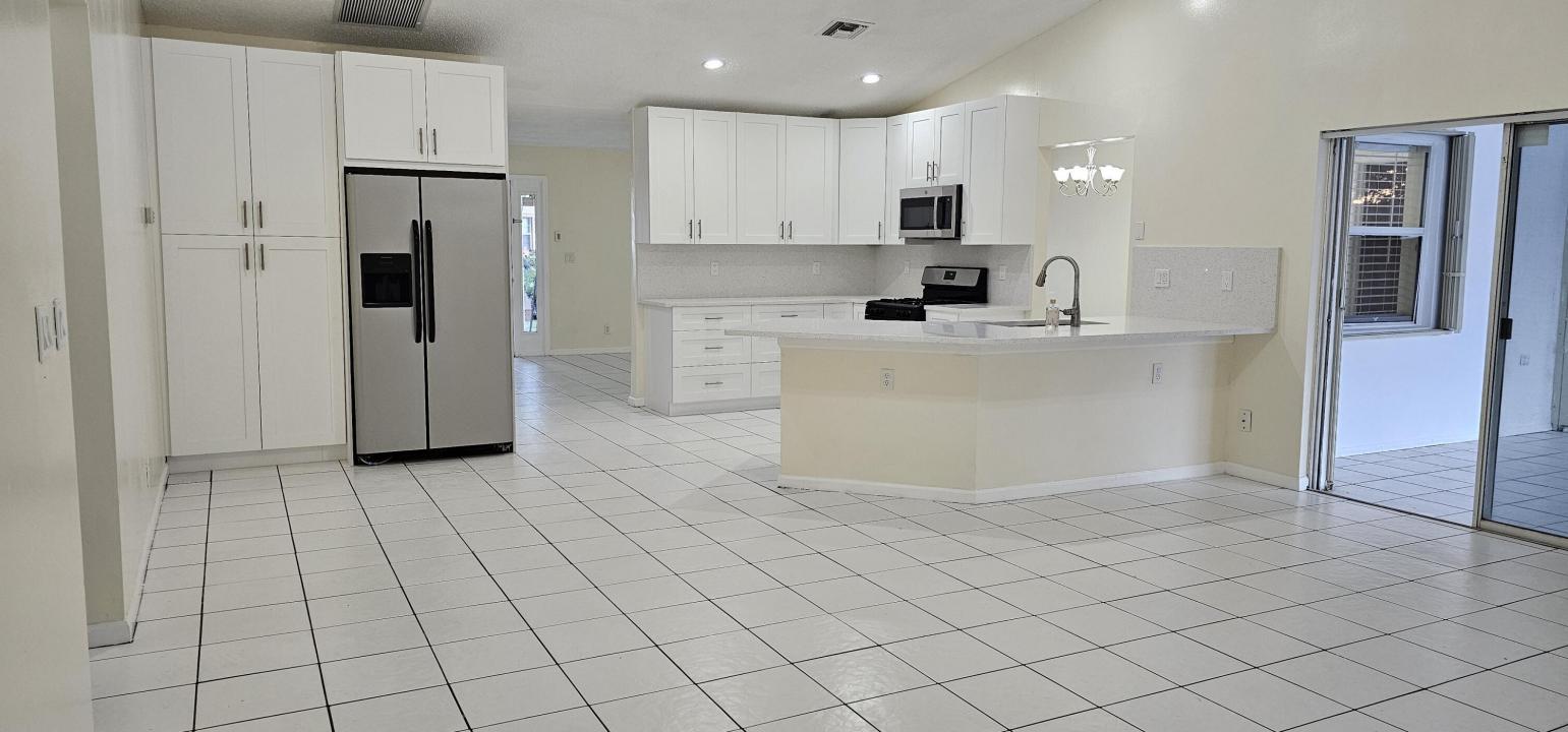 1488 Fairway Circle, Greenacres, Florida 33413, USA