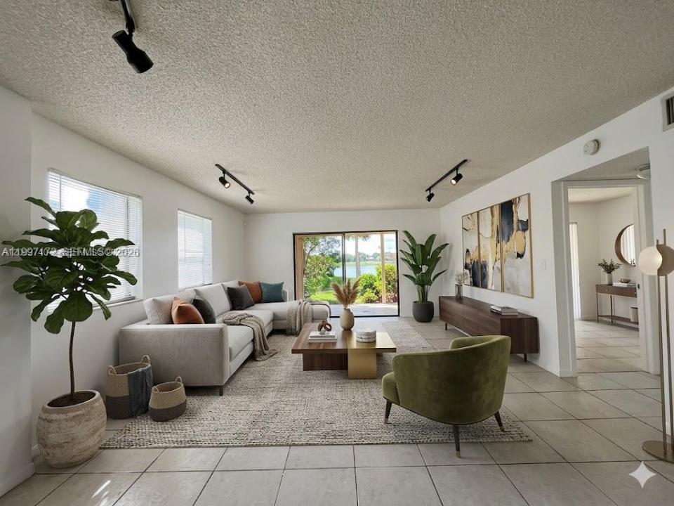 5200 NW 31st Ave 160, Fort Lauderdale, Florida 33309, Stati Uniti