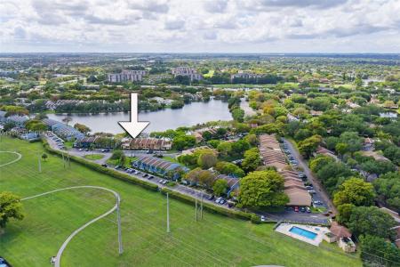 1360 NW 97th Ter 272, Pembroke Pines, Florida 33024, USA