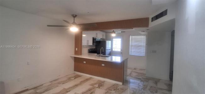 1501 NE 191st St C211, Miami, Flórida 33179, Estados Unidos