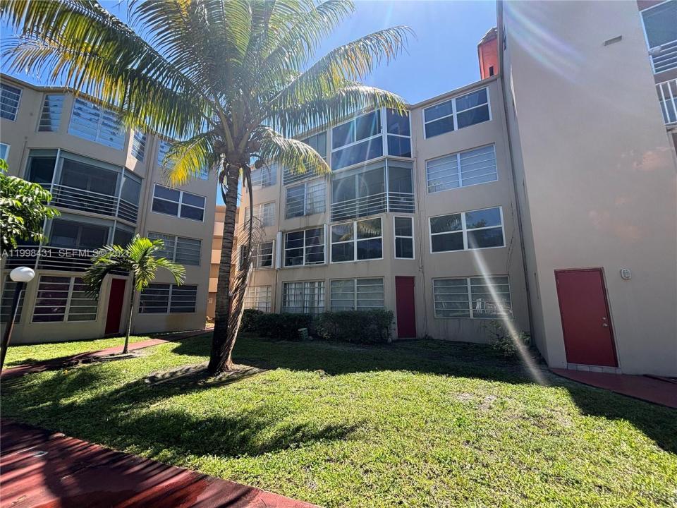 1501 NE 191st St C211, Miami, Floride 33179, États-Unis