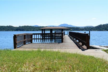 E Highway 20, Clearlake Oaks, Californie 95423, États-Unis