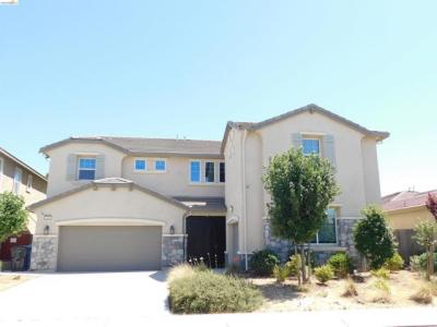 Lavender St, Manteca, California 95337, Stati Uniti