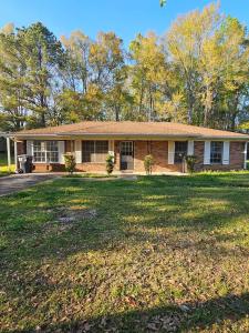 503 Martin Luther King Junior Avenue, Bonifay, Florida 32425, Stati Uniti