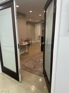 95 Merrick Way 710, Coral Gables, Florida 33134, USA