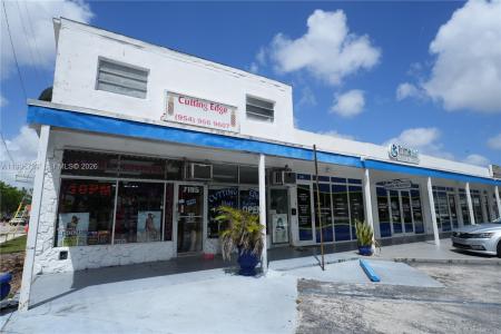 7193-7195 Pembroke Rd, Pembroke Pines, Florida 33023, Estados Unidos
