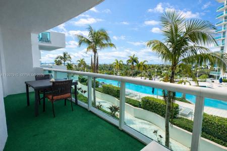 7900 Harbor Island Dr 706, North Bay Village, Florida 33141, USA