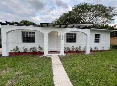 North Miami, Florida 33168, USA