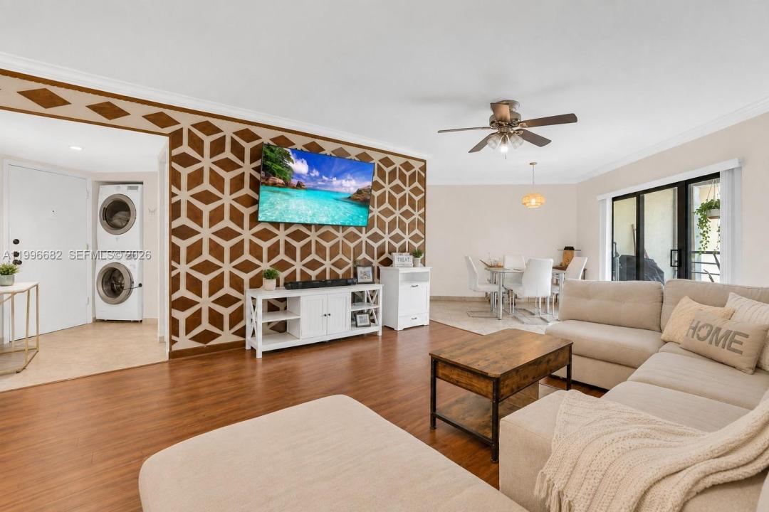 6755 W Broward Blvd 405, Plantation, Florida 33317, USA