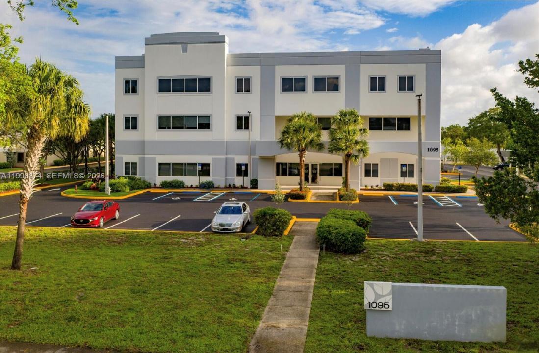 1095 NW Broken Sound Pkwy NW W, Boca Raton, Florida 33487, USA
