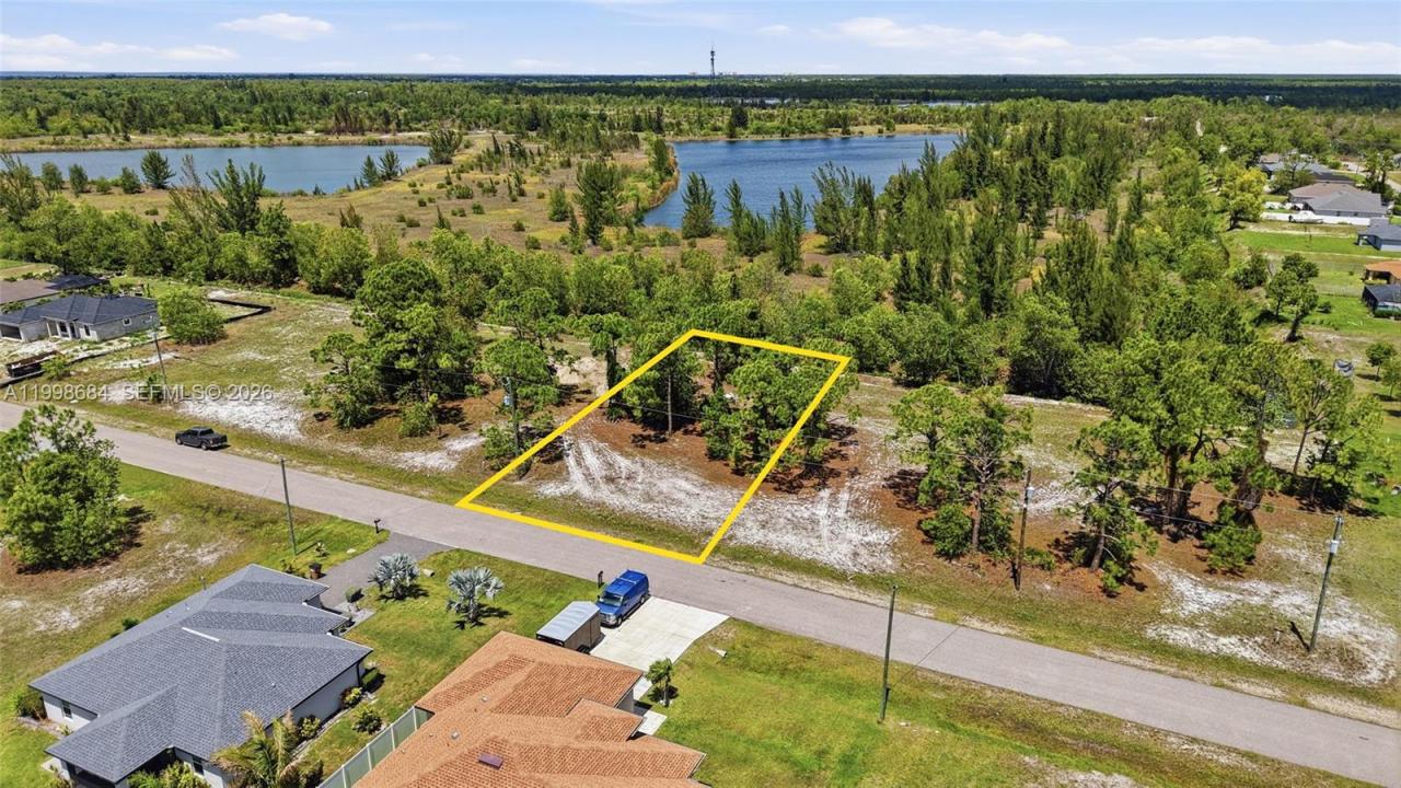 2817 NW 27th ST, Cape Coral, Floride 33993, États-Unis