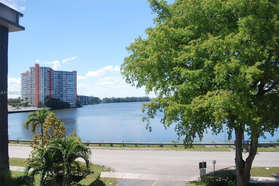 18707 NE 14th Ave 733, Miami, Floride 33179, États-Unis