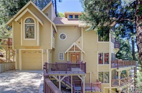 Altdorf, Crestline, California 92325, Stati Uniti