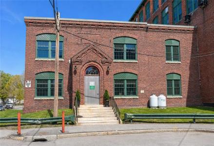159 Singleton Street, Woonsocket, RI 02895, USA