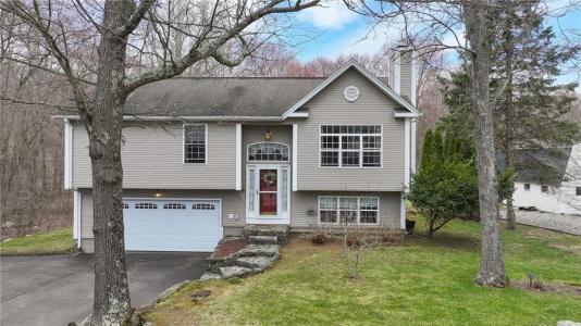 367 Commonwealth Avenue, Warwick, RI 02886, USA