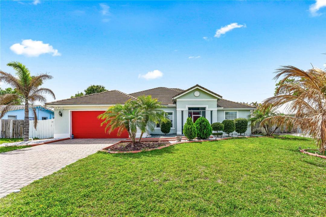 898 SW Curtis St, Port St. Lucie, Floride 34983, États-Unis