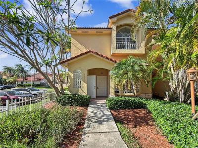 21553 SW 87th Ct 102, Cutler Bay, Florida 33189, USA