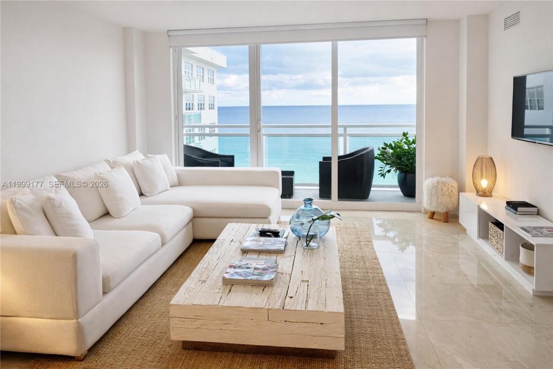 6917 Collins Ave 1611, Miami Beach, Florida 33141, USA