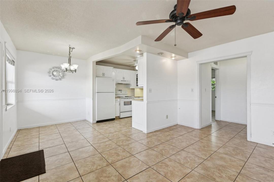 22 SE 3rd Ter 18, Dania Beach, Flórida 33004, Estados Unidos