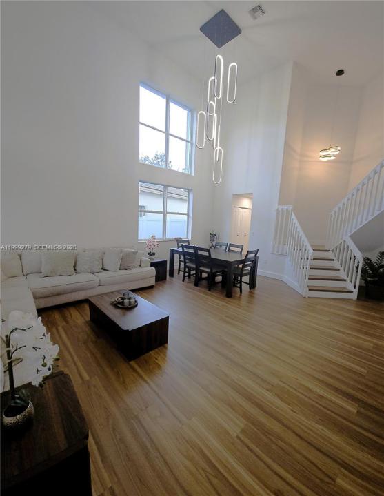 17088 NW 19th St, Pembroke Pines, Floride 33028, États-Unis