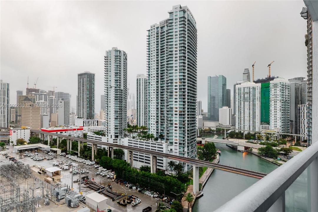 185 SW 7th St 2007, Miami, Florida 33130, Stati Uniti