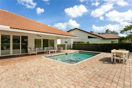 7709 NW 87th Ave, Tamarac, Florida 33321