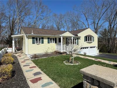 366 Aylsworth Avenue, Woonsocket, RI 02895, USA