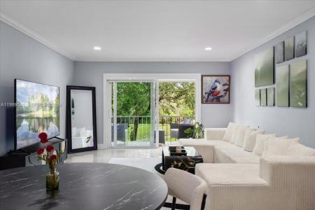 6001 N Falls Cir Dr 310, Lauderhill, Florida 33319, USA