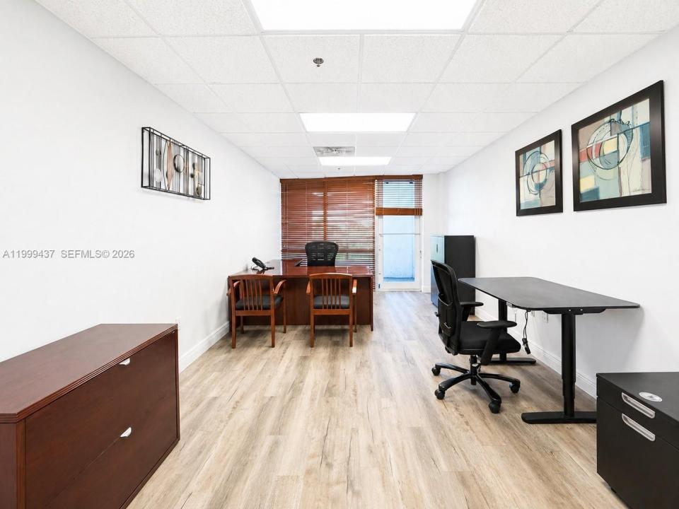 18501 Pines Blvd 337, Pembroke Pines, Floride 33029, États-Unis