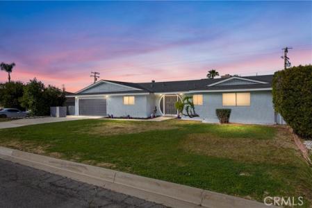 Eton Drive, Grand Terrace, 加利福尼亚州 92313, 美国