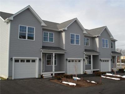 68 Greene Street 3, Warwick, Rhode Island 02886, États-Unis